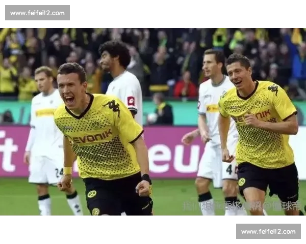 紫百合压价 2500 万欧买断条款，热那亚手握其他报价强硬拒让