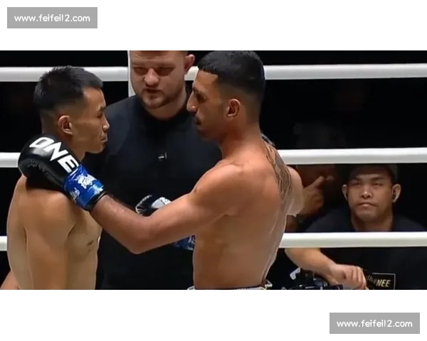 赵崇阳闪电 KO 日本王者末吉裕司！五连胜捍卫中国搏击荣耀