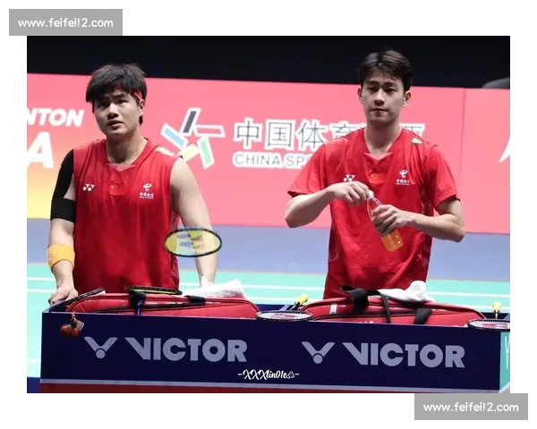 奥运冠军亮剑禁毒：梁伟铿王昶传递生命正能量